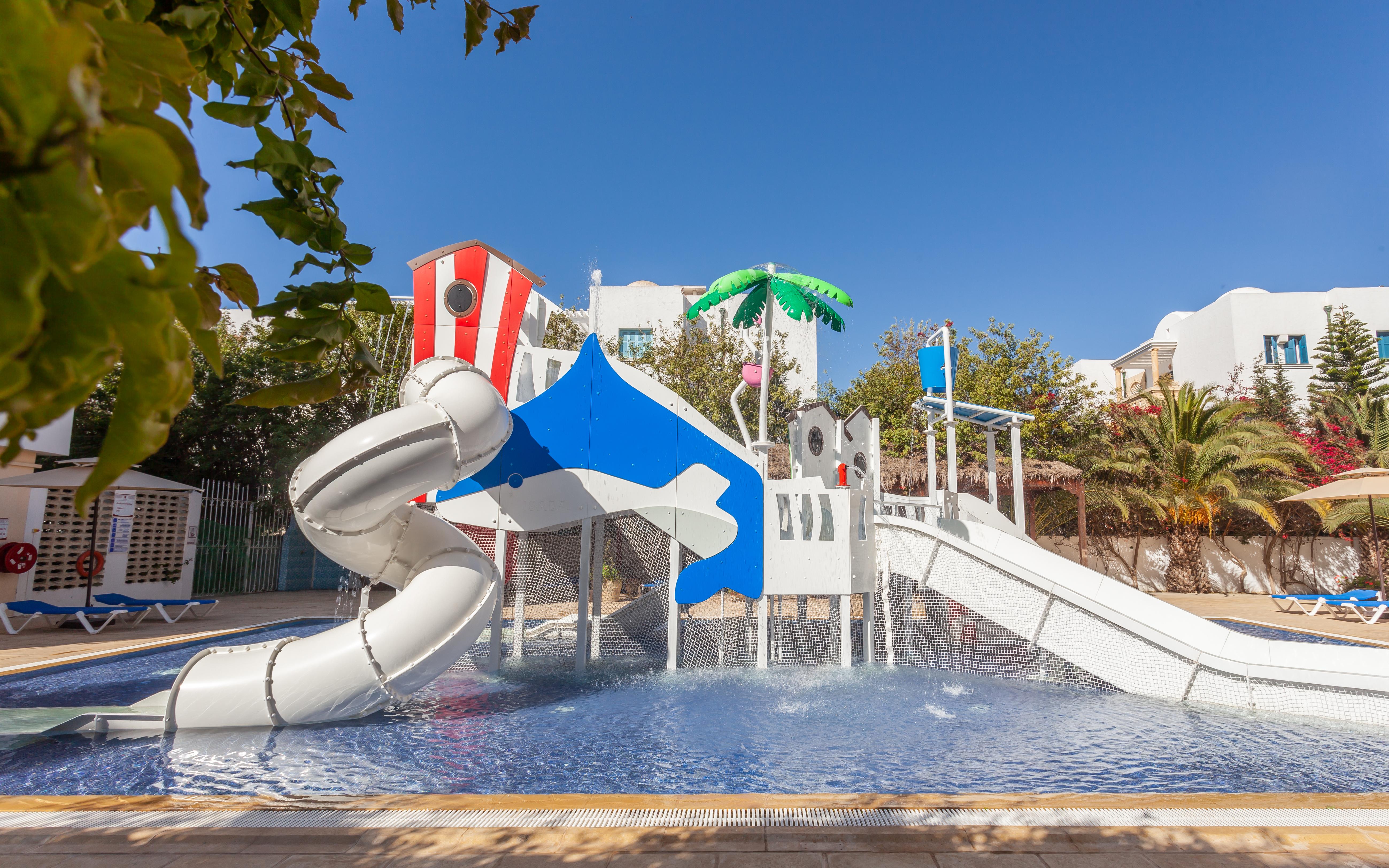 Le Corail Apart'Hotel & Splash Park Aparthotel